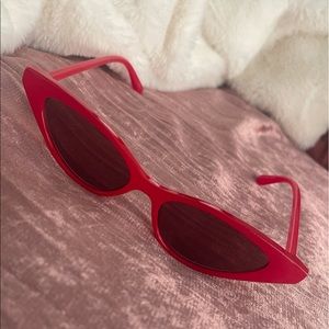 Red Small Cat Eye Sunglasses
